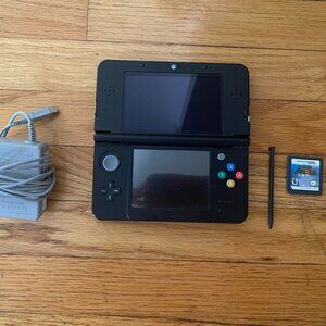 Nintendo 3DS - Black